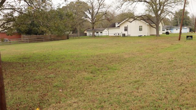 TBD Charter Street, Columbus, TX 78934