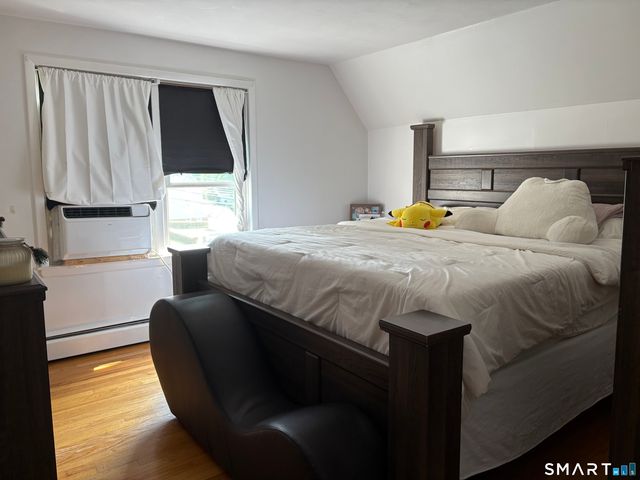 510 Liberty Street 2nd fl, Meriden, CT 06450