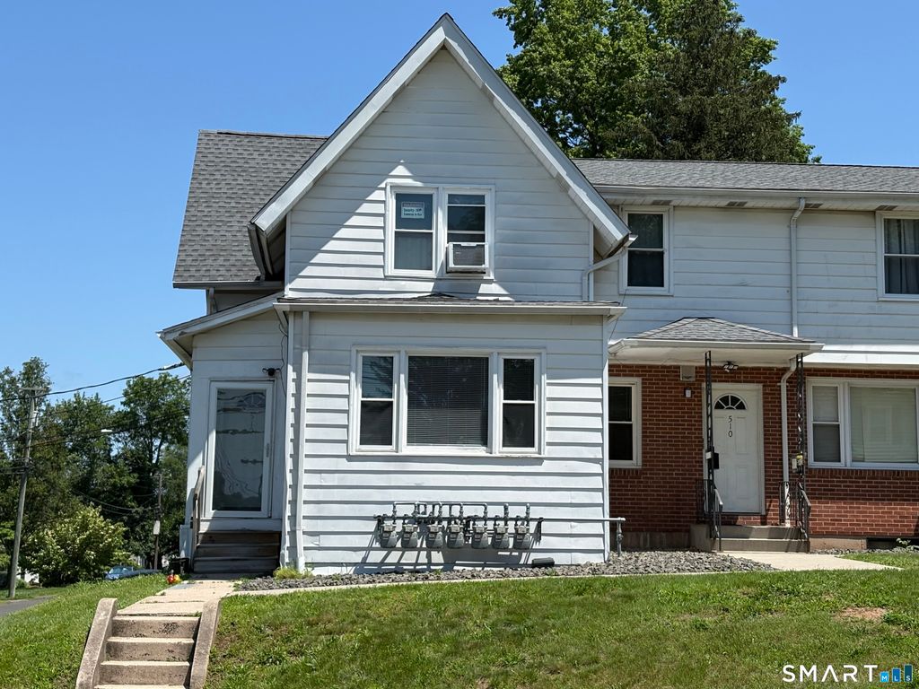 510 Liberty Street 2nd fl, Meriden, CT 06450