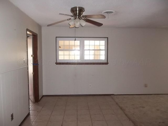 2120 N LEA Street, Pampa, TX 79065