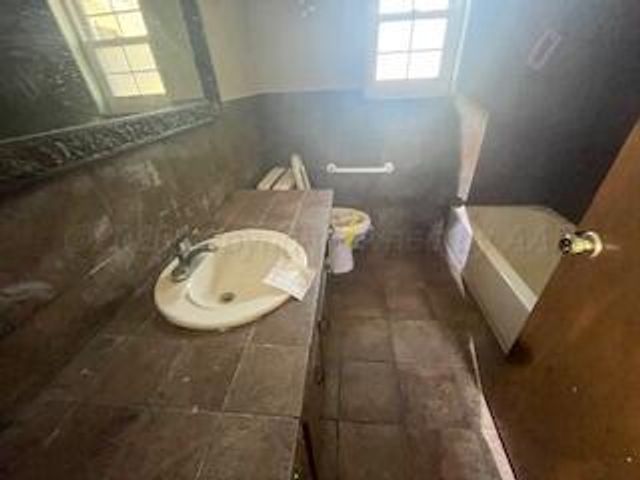 2120 N LEA Street, Pampa, TX 79065