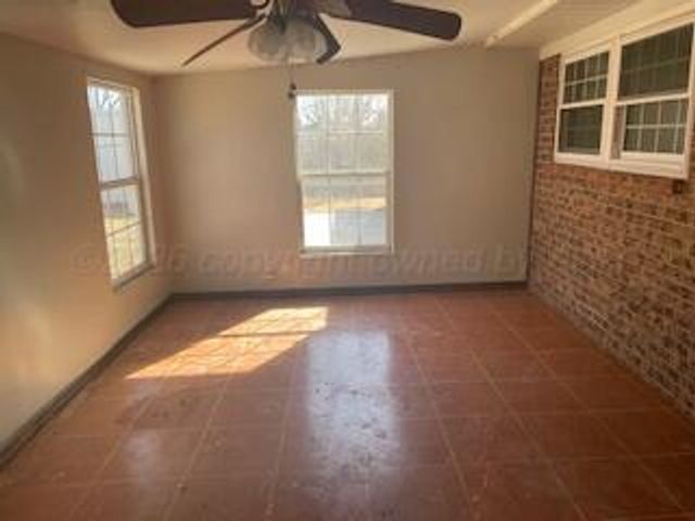 2120 N LEA Street, Pampa, TX 79065