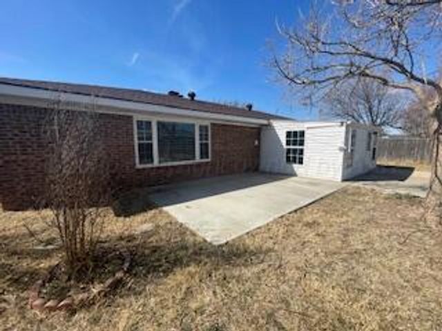 2120 N LEA Street, Pampa, TX 79065