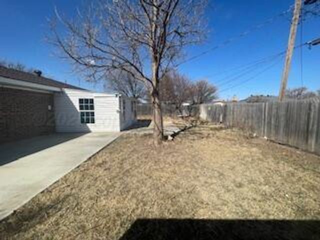2120 N LEA Street, Pampa, TX 79065