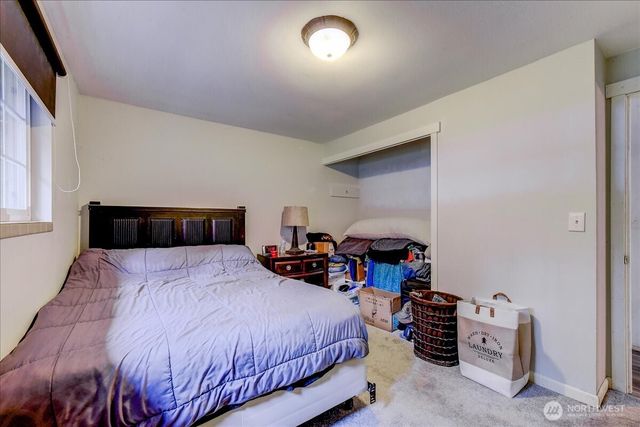 15708 70th Avenue W, Edmonds, WA 98026
