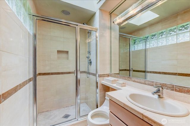 15708 70th Avenue W, Edmonds, WA 98026