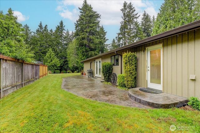 15708 70th Avenue W, Edmonds, WA 98026