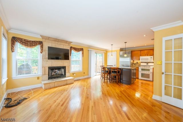 43 Morning Watch Rd, Wayne Twp., NJ 07470
