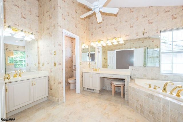 43 Morning Watch Rd, Wayne Twp., NJ 07470