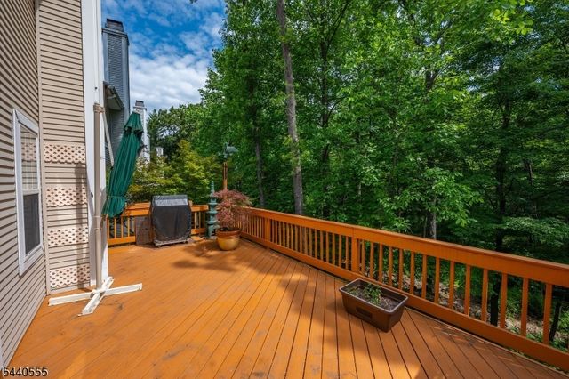 43 Morning Watch Rd, Wayne Twp., NJ 07470