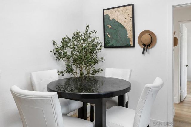 8860 Villa La Jolla 314, La Jolla, CA 92037