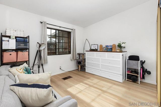 8860 Villa La Jolla 314, La Jolla, CA 92037