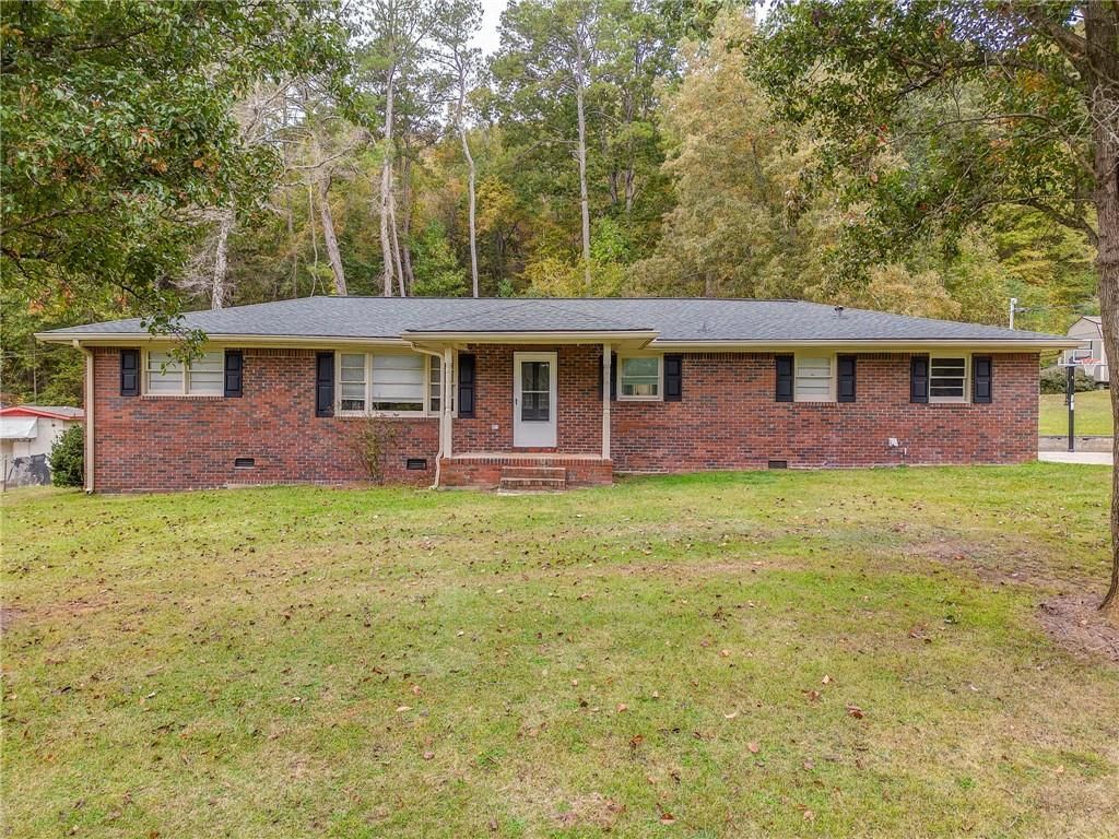 413 Blackberry SE Lane, Lindale, GA 30147