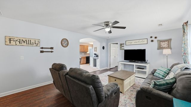 1861 Coffeetree Lane, Soddy Daisy, TN 37379