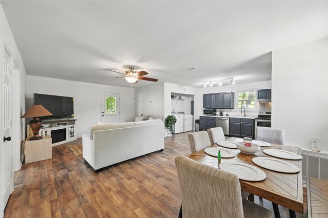 430 Goliad Circle, Palmer, TX 75152