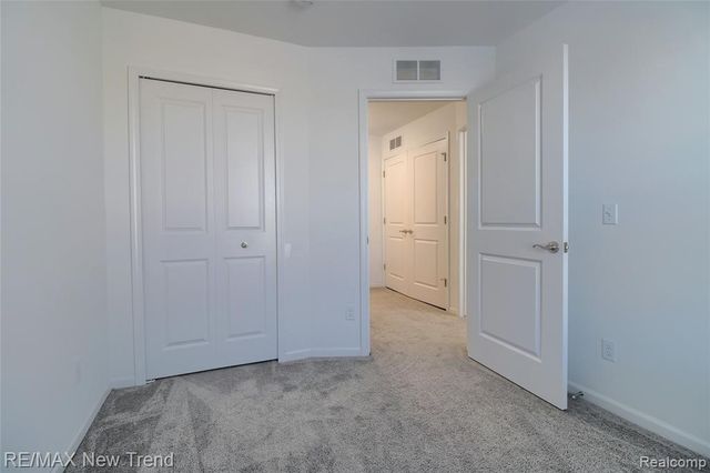 3142 Johanna Ware, Wixom, MI 48393