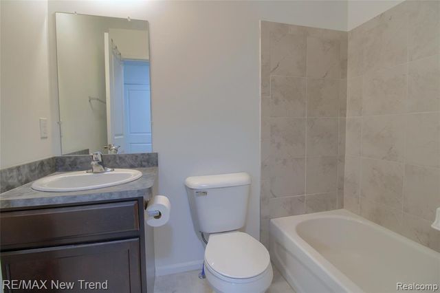 3142 Johanna Ware, Wixom, MI 48393