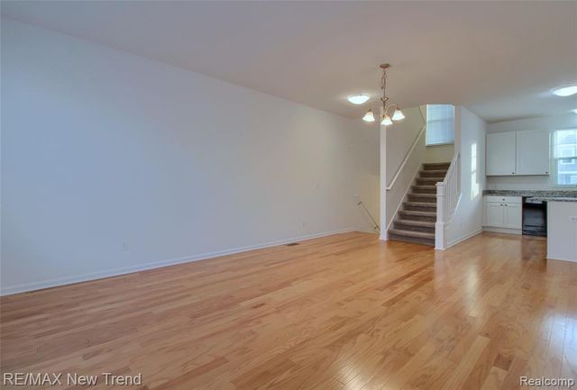 3142 Johanna Ware, Wixom, MI 48393