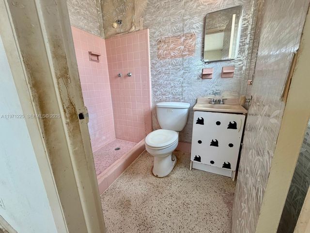 1020 NW 197th Ter, Miami Gardens, FL 33169