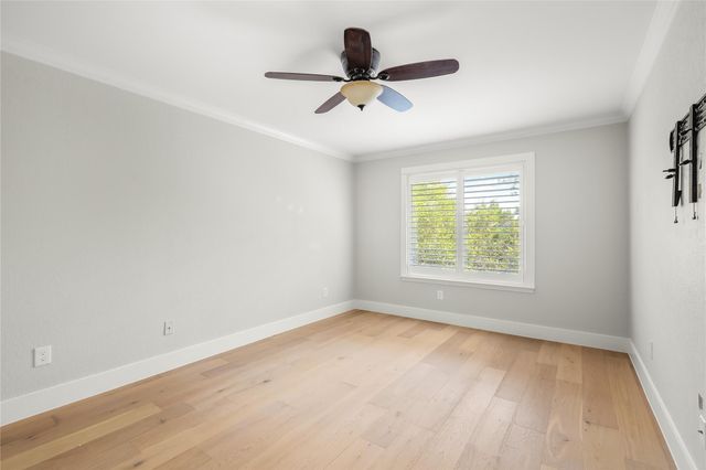 5701 Westslope DR 16, Austin, TX 78731