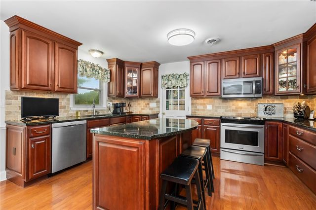 2214 Surfside Drive, Anderson, SC 29625
