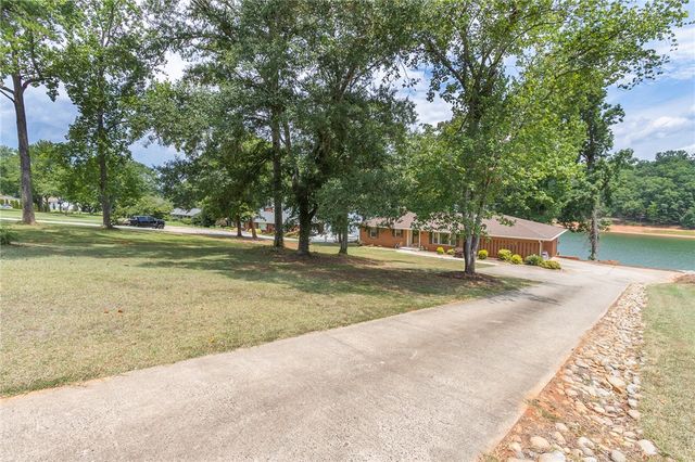 2214 Surfside Drive, Anderson, SC 29625