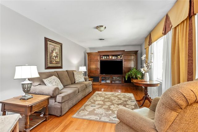 2214 Surfside Drive, Anderson, SC 29625