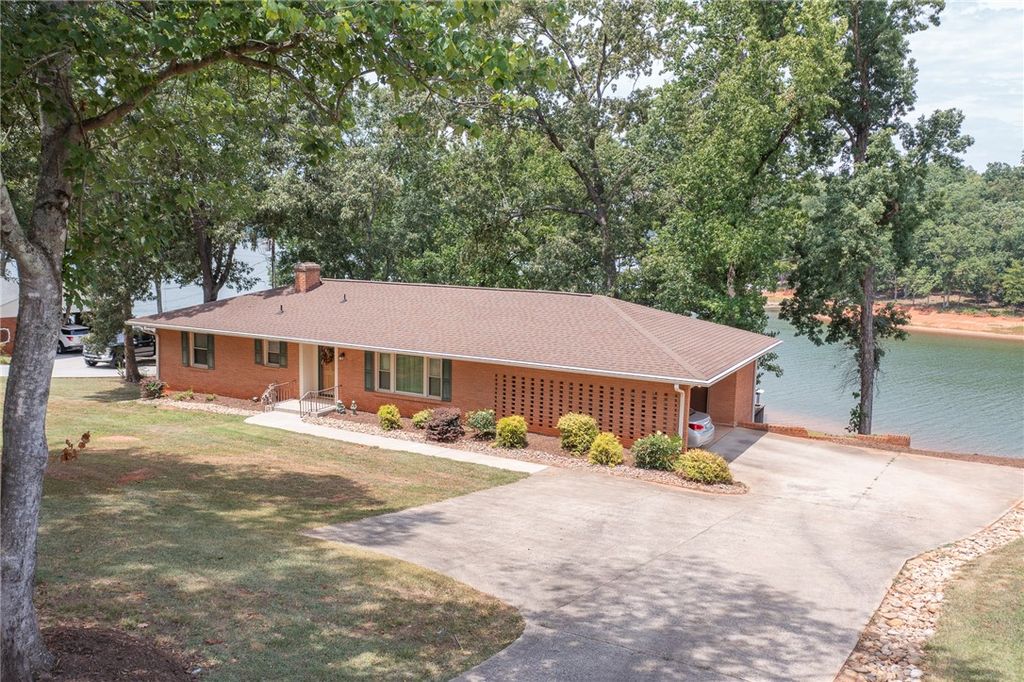 2214 Surfside Drive, Anderson, SC 29625