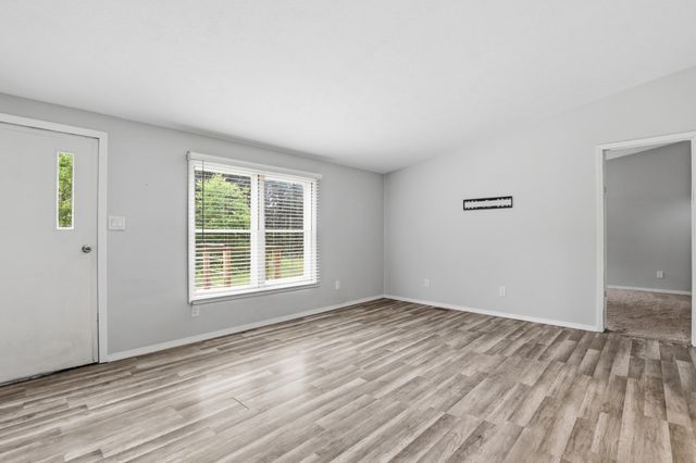 9988 N West County Line Road, Newaygo, MI 49337