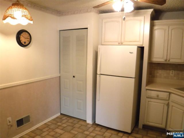 643 Plum Terrace, Mahwah, NJ 07430