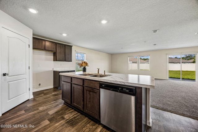 65355 CLEARWATER Court, Yulee, FL 32097