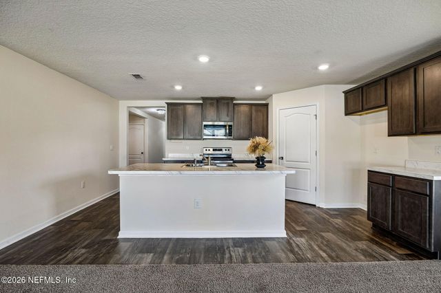 65355 CLEARWATER Court, Yulee, FL 32097