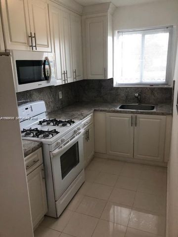 6941 Bay Dr A1, Miami Beach, FL 33141