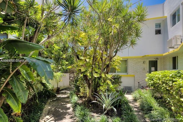 6941 Bay Dr A1, Miami Beach, FL 33141