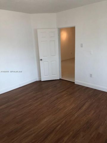 6941 Bay Dr A1, Miami Beach, FL 33141