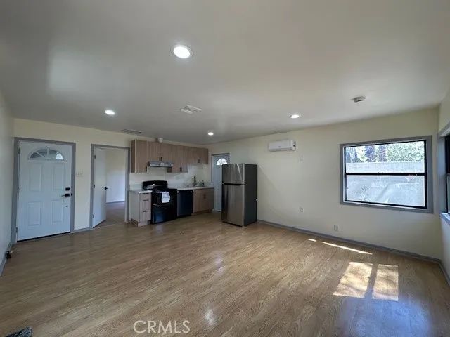 7225 Forbes, Van Nuys, CA 91406