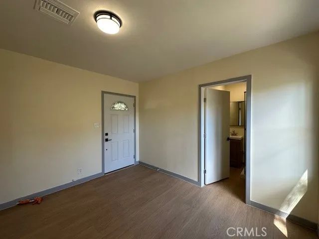7225 Forbes, Van Nuys, CA 91406