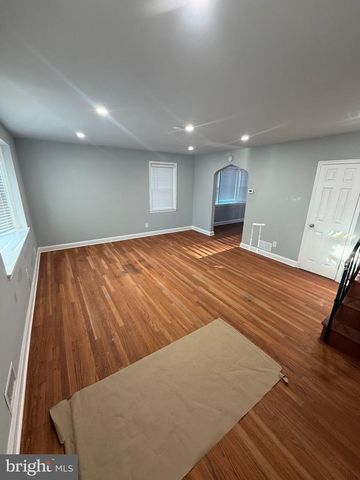 6207 PIONEER DR, Baltimore, MD 21214