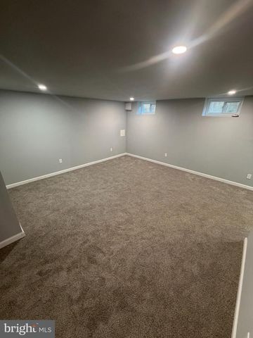 6207 PIONEER DR, Baltimore, MD 21214
