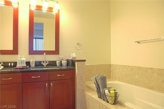 4575 DEAN MARTIN Drive 803, Las Vegas, NV 89103