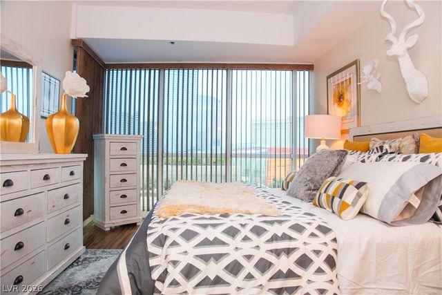 4575 DEAN MARTIN Drive 803, Las Vegas, NV 89103