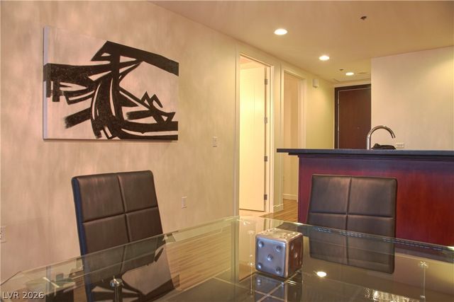 4575 DEAN MARTIN Drive 803, Las Vegas, NV 89103