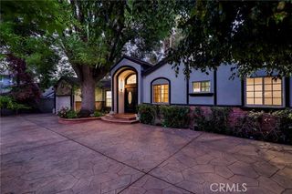 4428 Saugus Avenue, Sherman Oaks, CA 91403