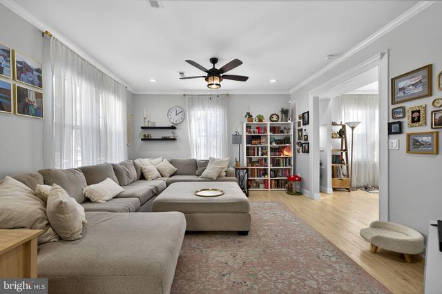 25 W SOUTHWERK ST, Winchester, VA 22601