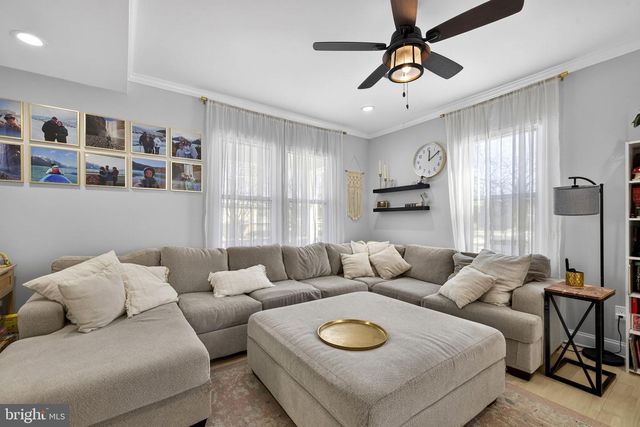 25 W SOUTHWERK ST, Winchester, VA 22601