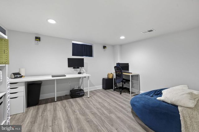 25 W SOUTHWERK ST, Winchester, VA 22601