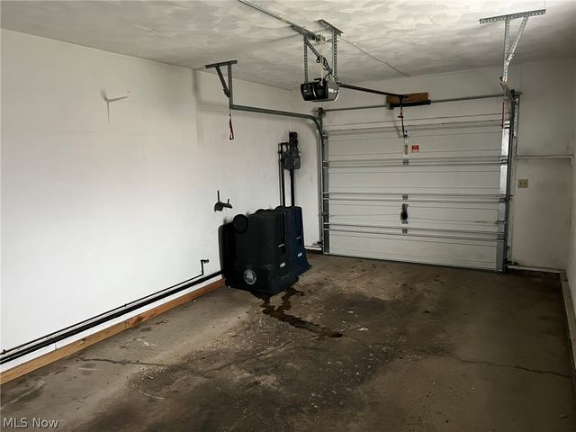 462 Moody Street, Akron, OH 44305