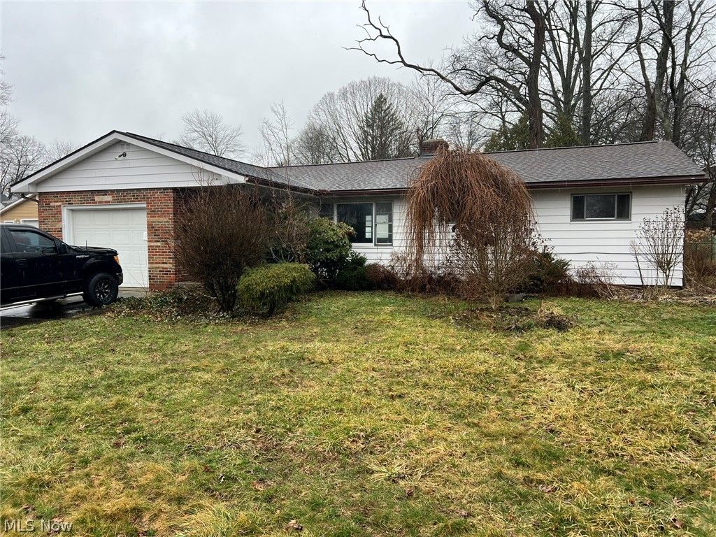 462 Moody Street, Akron, OH 44305