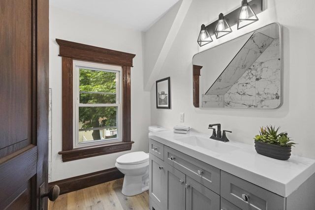 617 NEWBURY STREET, Ripon, WI 54971