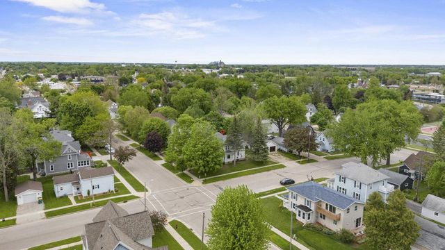 617 NEWBURY STREET, Ripon, WI 54971